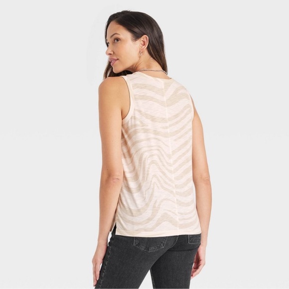 Brand New Tank Top - Picture 2 of 2